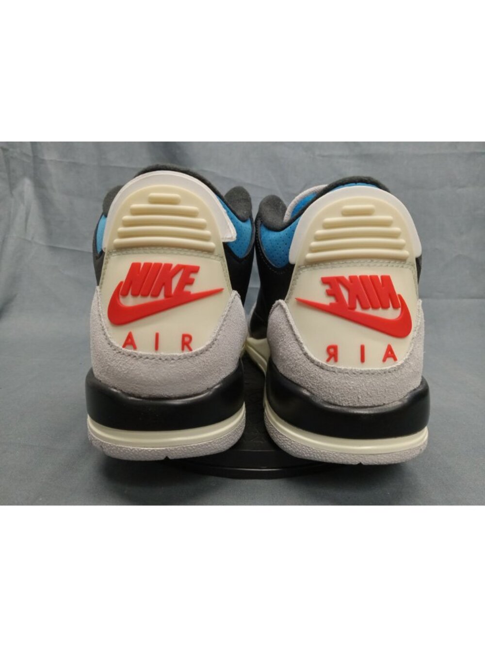 Nike Boys Air Jordan 3 Retro OG (GS) Sneakers Black Size 4 NEW NO BOX! - Picture 7 of 11